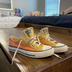 Low top all star Chuck Taylor converse